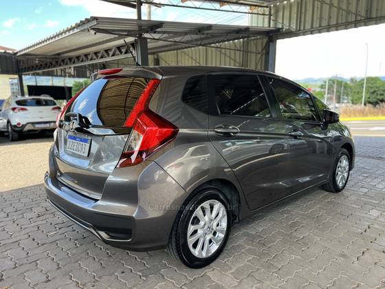 HONDA FIT 1.5 LX 16V FLEX 4P AUTOMÁTICO HONDA FIT 1.5 LX 16V FLEX 4P AUTOMÁTICO